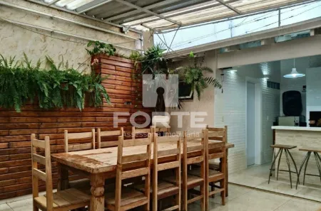 Sobrado com 3 Quartos à venda, 231m² no Vila Oliveira, Mogi das Cruzes