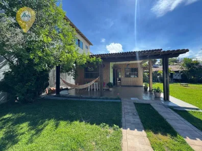Casa com 3 Quartos à venda, 200m² no Castelândia, Serra