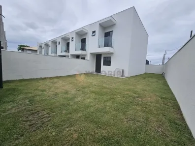 Sobrado com 2 Quartos à venda, 80m² no Jardim Tarumãs, Caraguatatuba