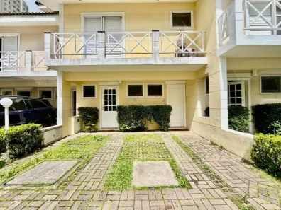 Casa de Condomínio com 4 Quartos para alugar, 200m² no Jardim Ampliação, São Paulo