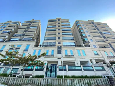 Apartamento com 4 Quartos à venda, 217m² no Meia Praia, Itapema