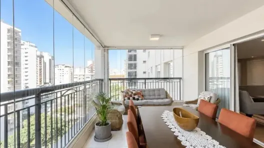 Apartamento com 3 Quartos à venda, 210m² no Indianópolis, São Paulo