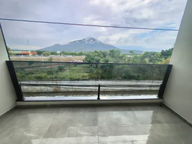 Casa com 2 Quartos para alugar, 1850m² no Vila Rica, Governador Valadares