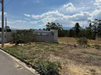 Lote/Terreno à venda, 160m² no Centro, Cruzeiro