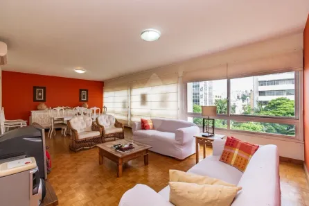 Apartamento com 4 Quartos à venda, 140m² no Moinhos de Vento, Porto Alegre