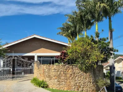 Casa com 3 Quartos à venda, 400m² no Jardim Itaperi, Atibaia