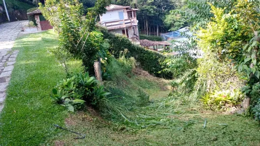 Lote/Terreno à venda, 10m² no Cuiabá, Petrópolis