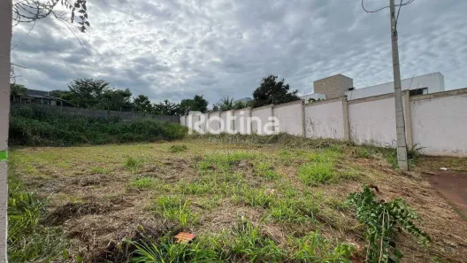 Lote/Terreno à venda, 753m² no Morada da Colina, Uberlândia