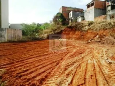 Lote/Terreno à venda, 749m² no Outeiro de Passárgada, Cotia