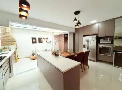 Casa de Condomínio com 3 Quartos à venda, 174m² no Vila Bertioga, São Paulo