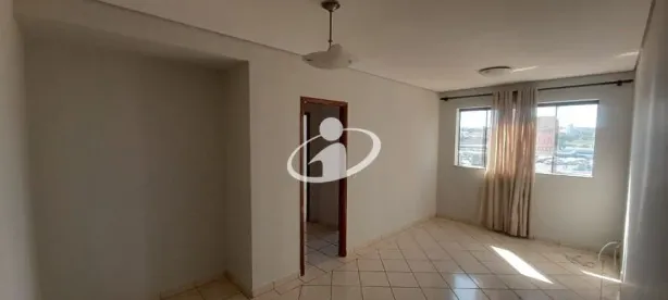 Apartamento com 2 Quartos para alugar, 70m² no Centro, Uberlândia