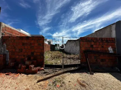 Lote/Terreno à venda, 200m² no Parque Albano (Jurema), Caucaia
