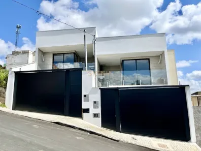 Casa com 3 Quartos à venda, 122m² no São Pedro, Juiz de Fora