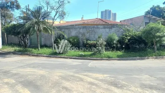 Casa com 3 Quartos à venda, 257m² no Parque Residencial Vila União, Campinas