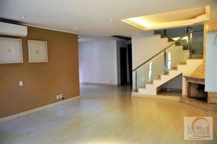 Casa com 3 Quartos para venda ou aluguel, 265m² no Vila Helena, Atibaia