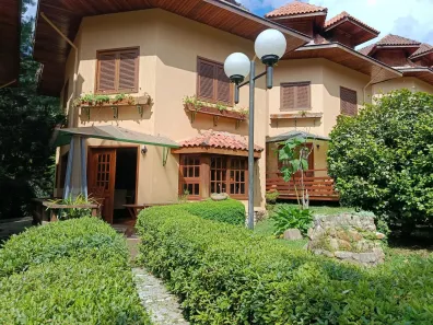 Casa de Condomínio com 5 Quartos à venda, 250m² no Fonte Simao, Campos do Jordão