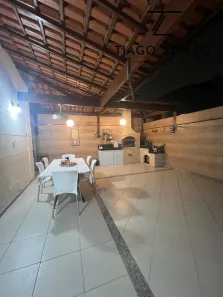 Casa com 3 Quartos à venda, 180m² no Morada de Laranjeiras, Serra