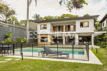 Casa com 5 Quartos à venda, 704m² no Jardim Cordeiro, São Paulo