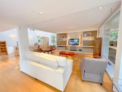 Casa com 4 Quartos à venda, 400m² no Jardim Petrópolis, São Paulo