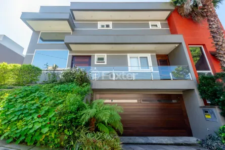 Casa de Condomínio com 3 Quartos à venda, 310m² no Lomba do Pinheiro, Porto Alegre