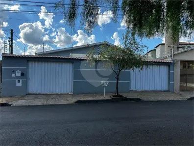 Casa com 4 Quartos à venda, 296m² no Jardim das Estações (Vila Xavier), Araraquara