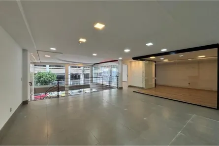 Ponto Comercial para alugar, 185m² no Centro, Juiz de Fora