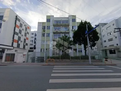 Apartamento com 4 Quartos para alugar, 95m² no Carvoeira, Florianópolis
