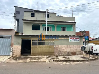Casa com 6 Quartos à venda, 201m² no Santa Maria, Brasília
