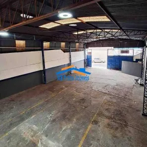 Galpão/Depósito/Armazém para alugar, 250m² no Vila Santa Edwiges, São Paulo