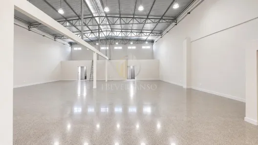 Galpão/Depósito/Armazém para alugar, 435m² no Guaratuba, Guaratuba