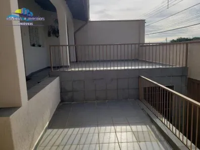 Casa com 3 Quartos à venda, 200m² no Jardim dos Oliveiras, Campinas