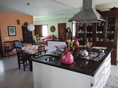 Casa com 4 Quartos à venda, 267m² no Cachoeira do Bom Jesus, Florianópolis
