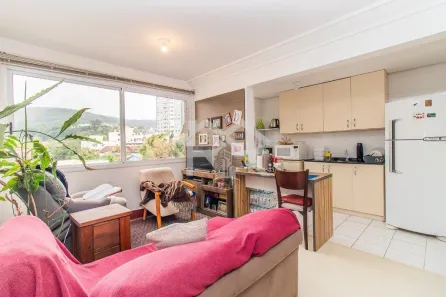 Apartamento com 2 Quartos à venda, 55m² no Partenon, Porto Alegre