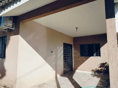 Casa com 3 Quartos à venda, 90m² no Conjunto Habitacional Hermann Moraes Barros, Maringá
