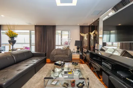 Apartamento com 4 Quartos à venda, 193m² no Água Verde, Curitiba