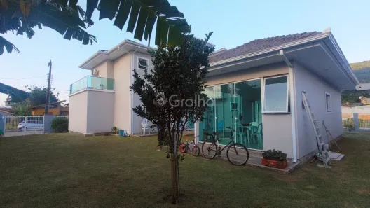 Casa com 4 Quartos à venda, 245m² no Barra da Lagoa, Florianópolis