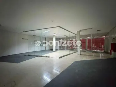 Prédio Comercial para alugar, 1484m² no Parque Erasmo Assunção, Santo André