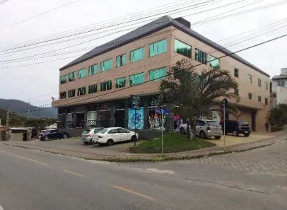 Kitnet com 1 Quarto à venda, 38m² no Forquilhas, São José