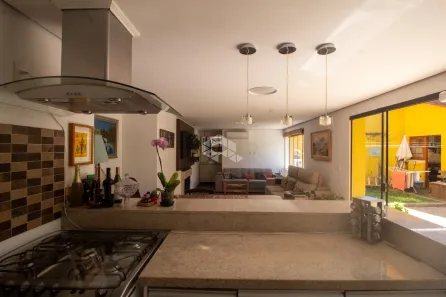 Casa com 4 Quartos à venda, 273m² no Cristal, Porto Alegre