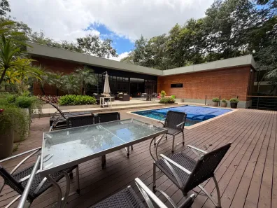 Casa com 4 Quartos à venda, 240m² no , Brumadinho