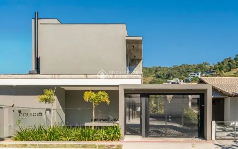 Casa com 2 Quartos à venda, 105m² no Morrinhos, Garopaba