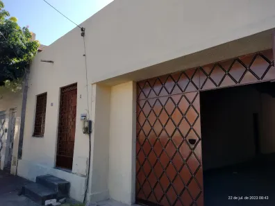 Casa com 3 Quartos para alugar, 378m² no Tauape, Fortaleza