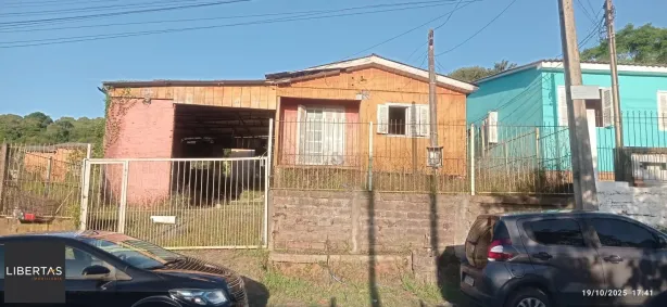 Casa com 3 Quartos à venda, 54m² no Pitinga, Porto Alegre