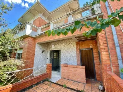 Sobrado com 4 Quartos à venda, 335m² no Floresta, Porto Alegre