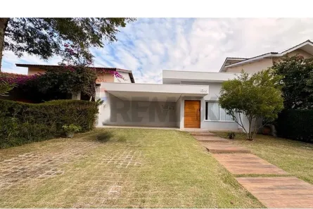 Casa com 3 Quartos à venda, 196m² no Morada dos Pinheiros (Aldeia da Serra), Santana de Parnaíba