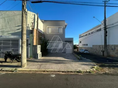 Sala Comercial para alugar, 199m² no Boa Vista, Marília