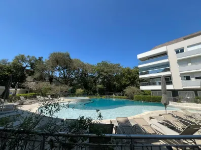 Apartamento com 2 Quartos à venda, 103m² no Jurerê Internacional, Florianópolis