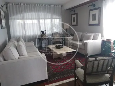 Sobrado com 4 Quartos à venda, 293m² no Jardim Los Angeles, São Paulo