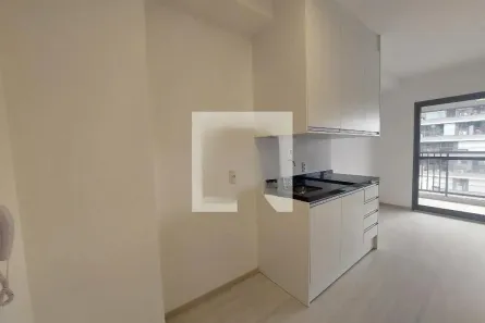 Kitnet com 1 Quarto à venda, 27m² no Santo Amaro, São Paulo