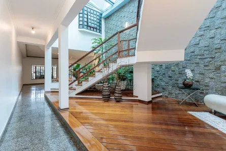 Sobrado com 3 Quartos para alugar, 356m² no Vila Alzira, Santo André